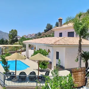 Vinas Villa